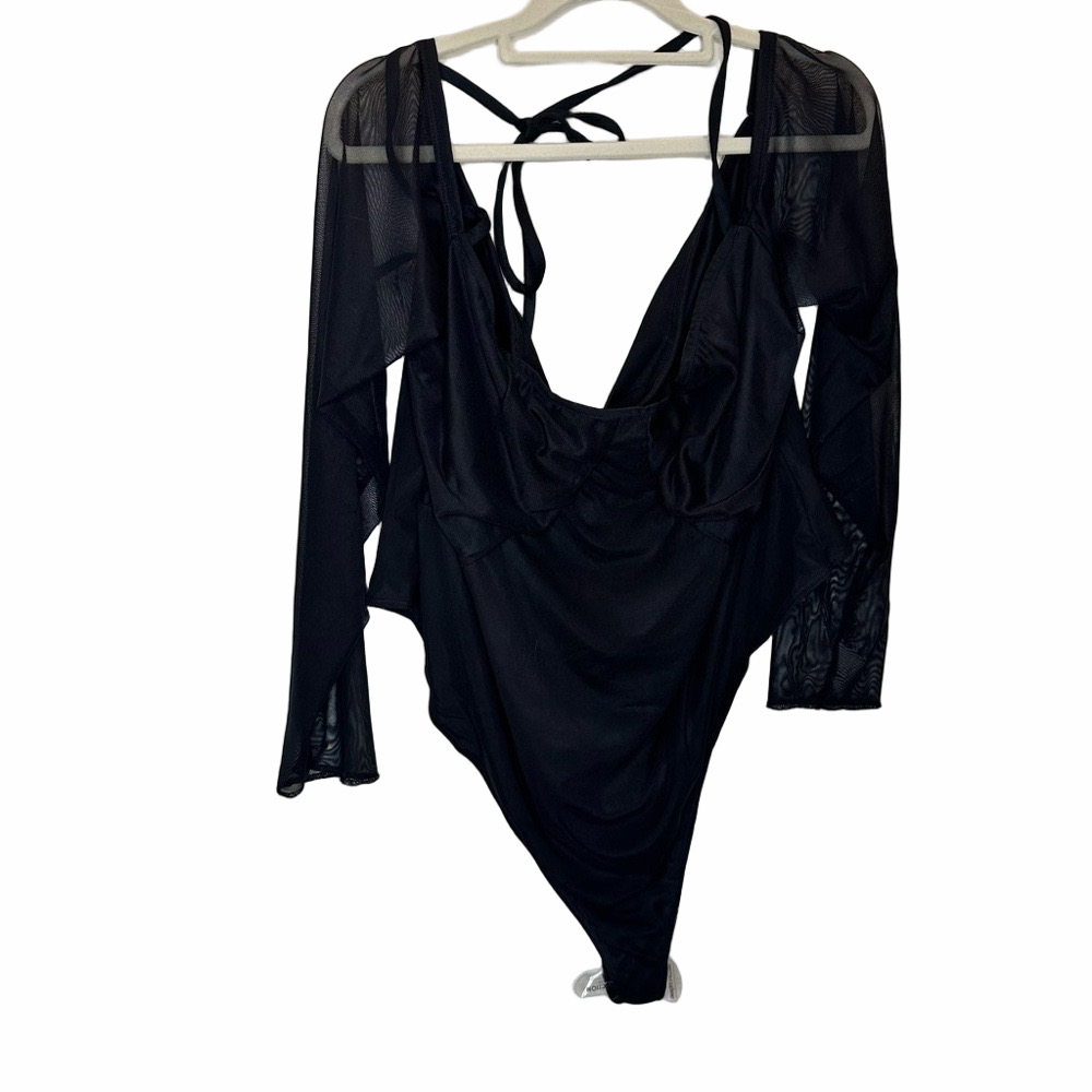 NWT Pretty Little Thing Black Mesh Sleeve Halter Neck  Bodysuit Size 22